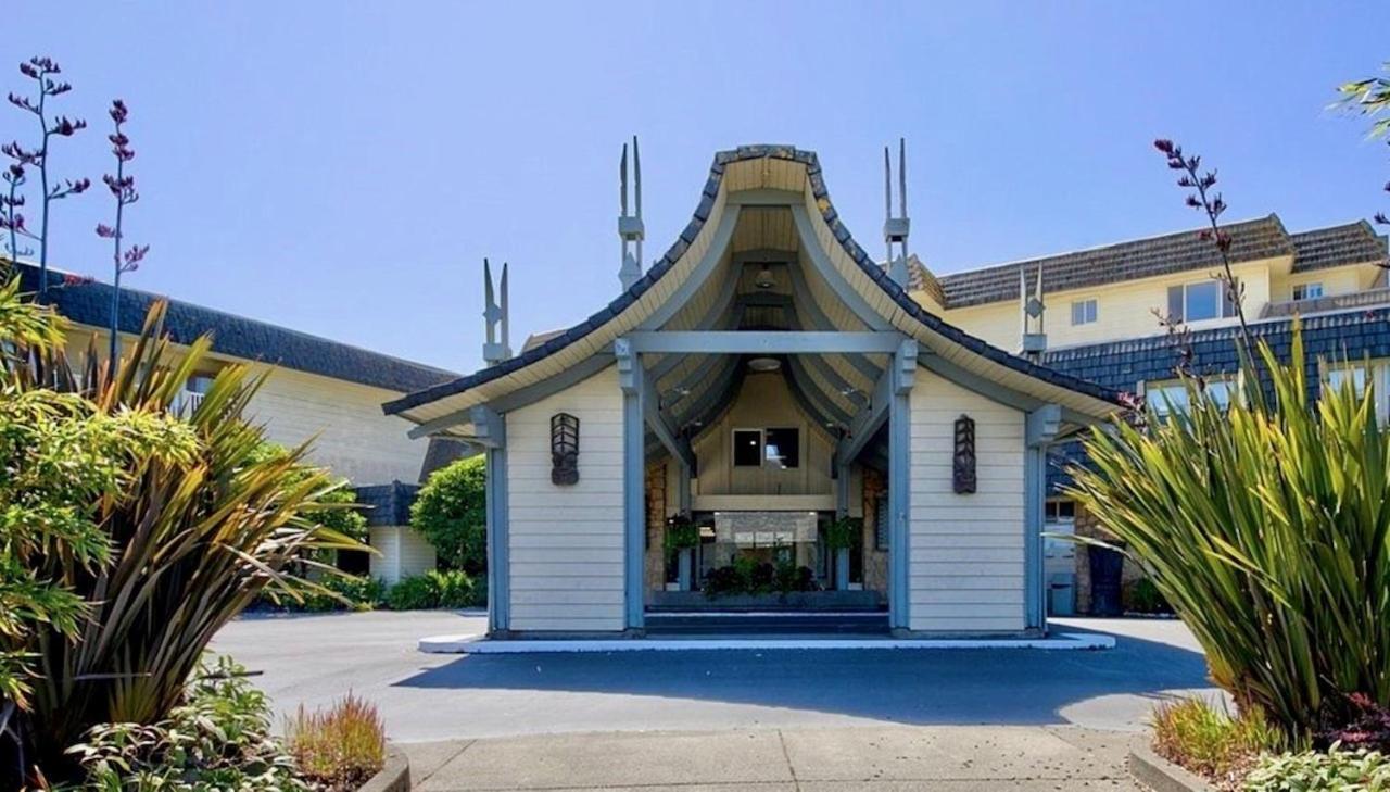 The Polynesian Resort Ocean Shores Exterior photo